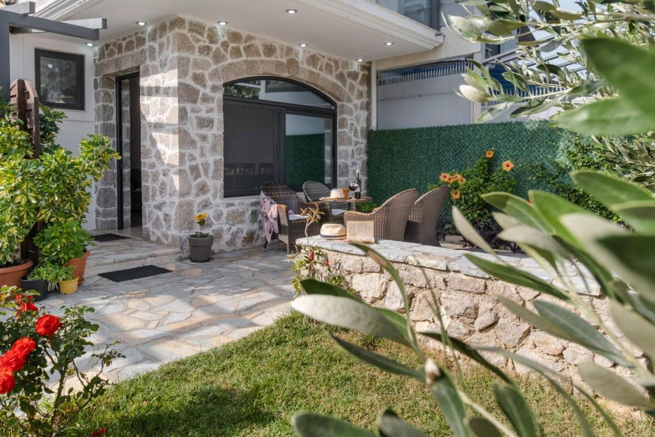 Villa On The Sea Agia Marina  Exterior foto