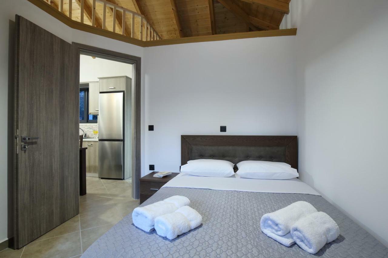 Villa On The Sea Agia Marina  Exterior foto